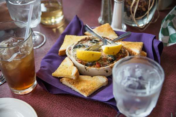 Restaurant - Evergreen Resort Cadillac