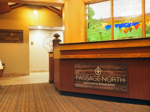 Restaurant - Evergreen Resort Cadillac