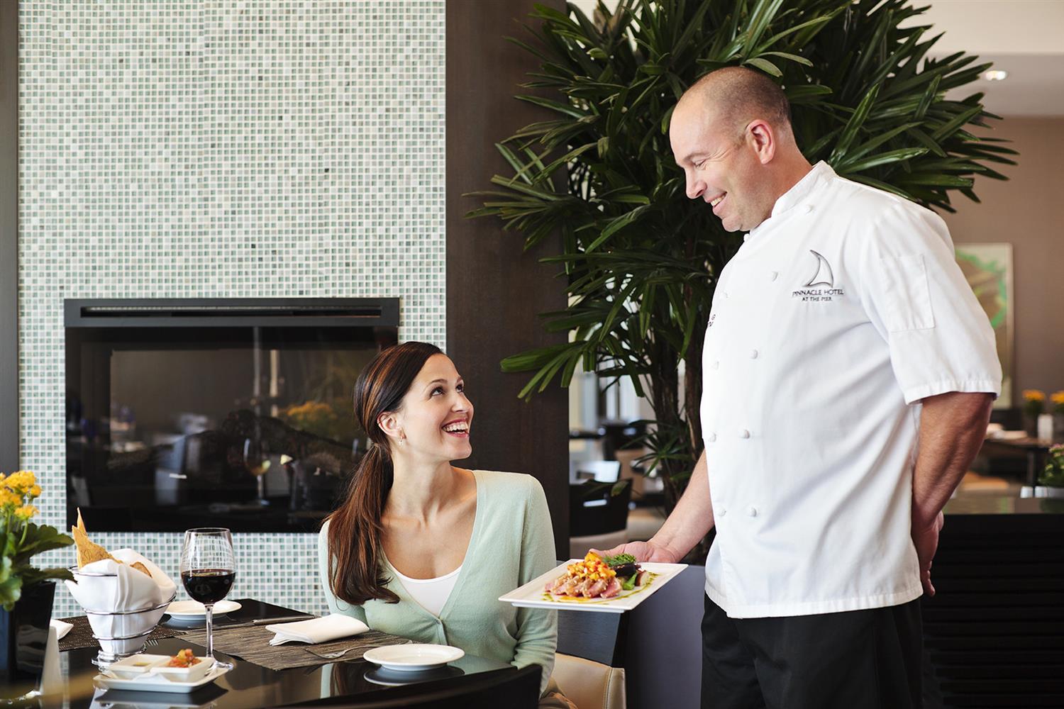 Pinnacle Hotel at the Pier North Vancouver, BC See Discounts