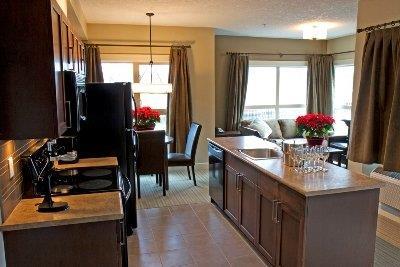  - Old House Village Hotel Courtenay