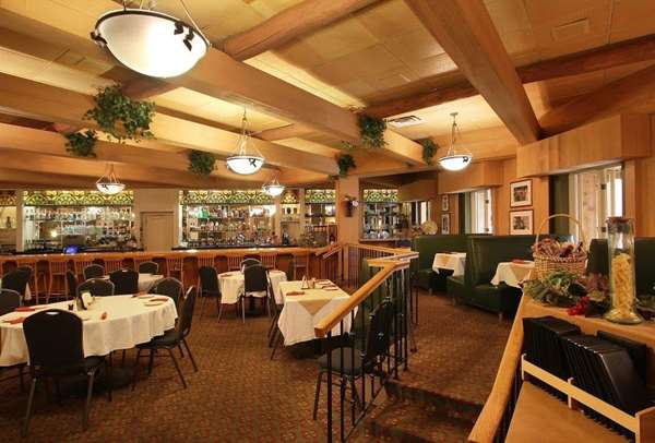 Restaurant - Hotel Mead Wisconsin Rapids