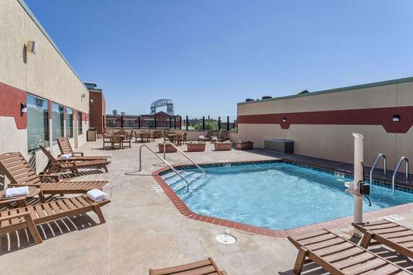  - Inn on Lake Superior Duluth - I-35, Exit 256B