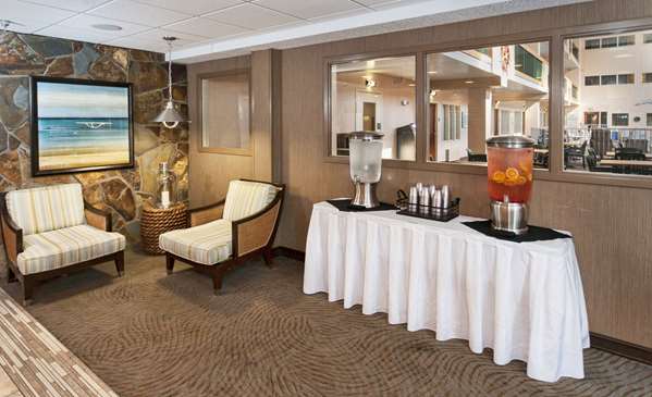  - Inn on Lake Superior Duluth - I-35, Exit 256B
