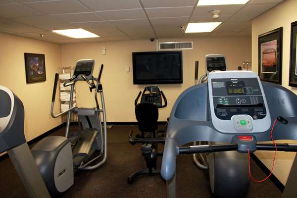 Fitness/ Exercise Room - Inn on Lake Superior Duluth - I-35, Exit 256B