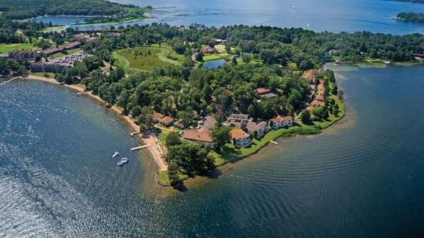 Exterior view - Maddens on Gull Lake Hotel Brainerd