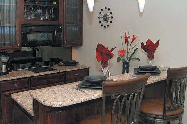  - Camden on the Lake Hotel Four Seasons