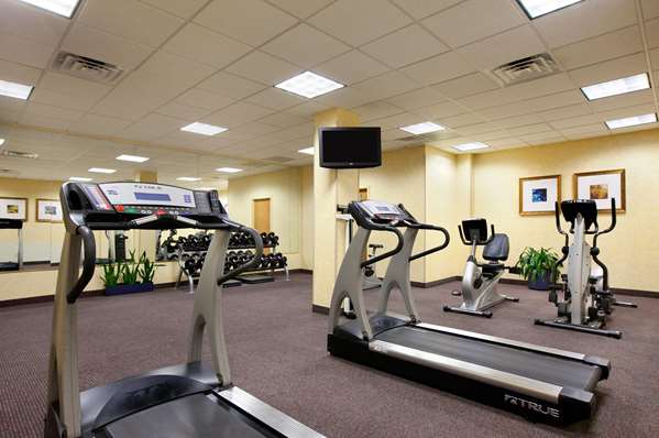 Fitness/ Exercise Room - Capitol Plaza Hotel & Convention Center Jefferson City