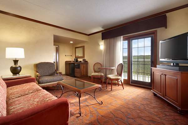  - Chateau on the Lake Resort & Spa Branson