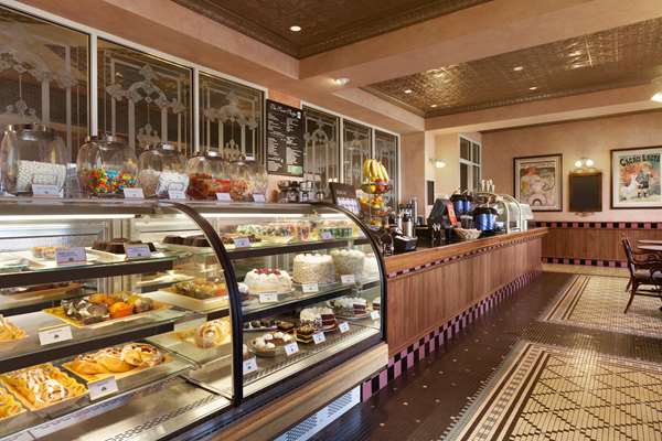  - Chateau on the Lake Resort & Spa Branson