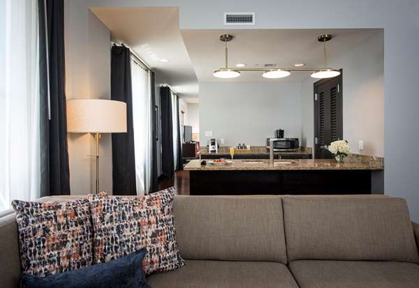 Suite - Mayo Hotel & Residences Tulsa