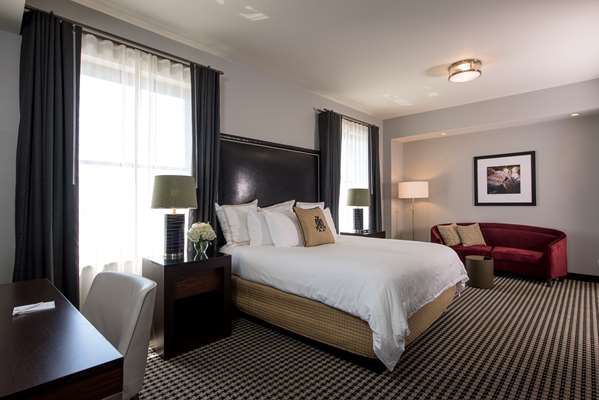 Suite - Mayo Hotel & Residences Tulsa