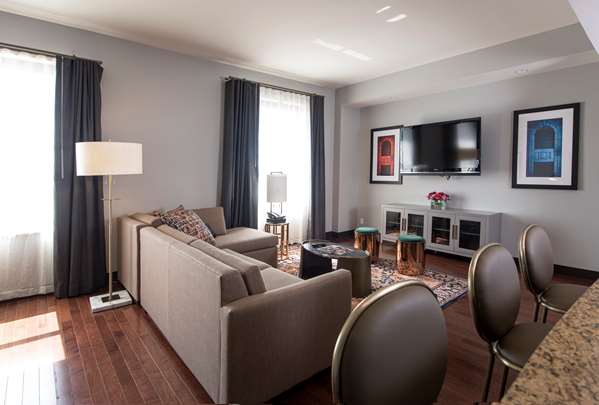 Suite - Mayo Hotel & Residences Tulsa