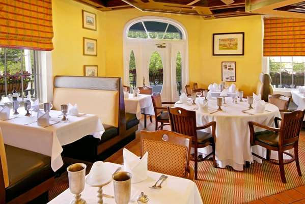  - La Posada Hotel & Suites Laredo