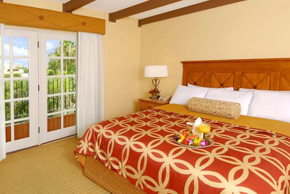  - La Posada Hotel & Suites Laredo