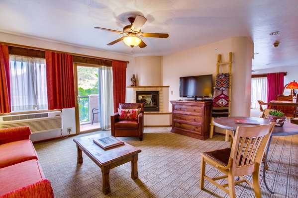  - Table Mountain Inn Golden