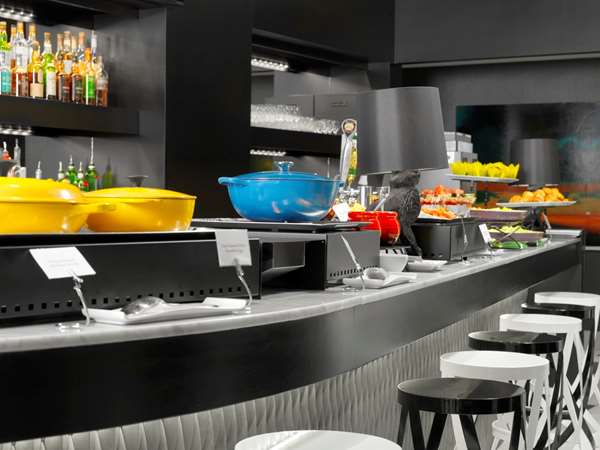 Restaurant - Hotel Arts Calgary