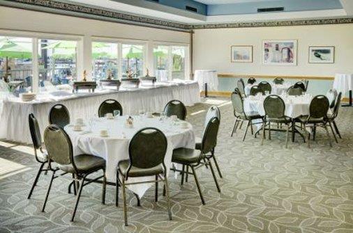  - Lakeview Resort & Conference Centre Gimli