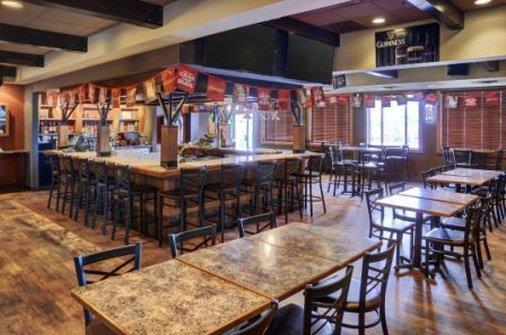  - Lakeview Inn & Suites Fort Saskatchewan