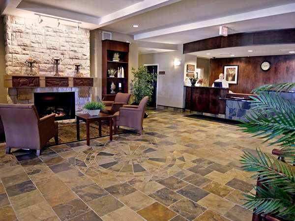  - Lakeview Inn & Suites Slave Lake