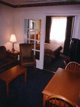 - Lakeview Inn & Suites Brandon