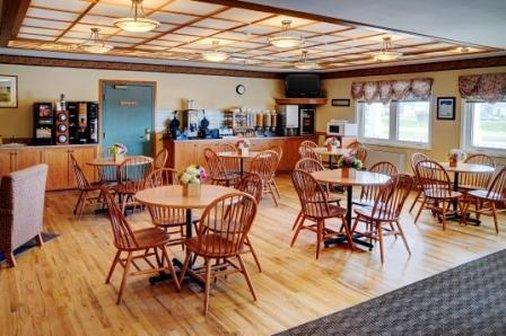 Restaurant - Lakeview Inn & Suites Brandon