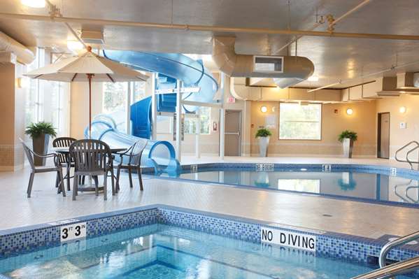 Pool - Pomeroy Inn & Suites at Olds College