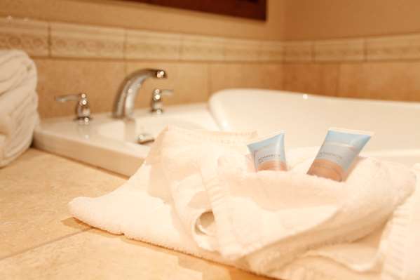  - Pomeroy Inn & Suites at Olds College