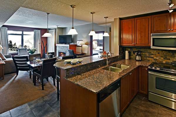 Suite - Blackstone Mountain Lodge Canmore