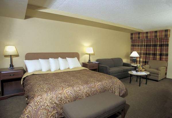  - Evergreen Lodge Vail - I-70, Exit 176