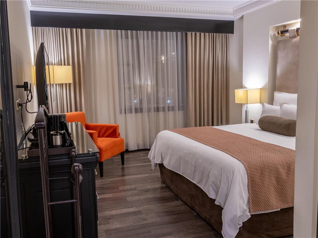 TIKAL FUTURA HOTEL AND CONV CT-guestroom-Guest Room,Suite,On-Site.jpg