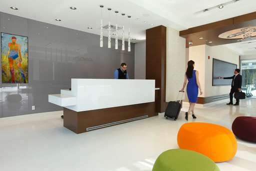  - Mere Hotel Winnipeg