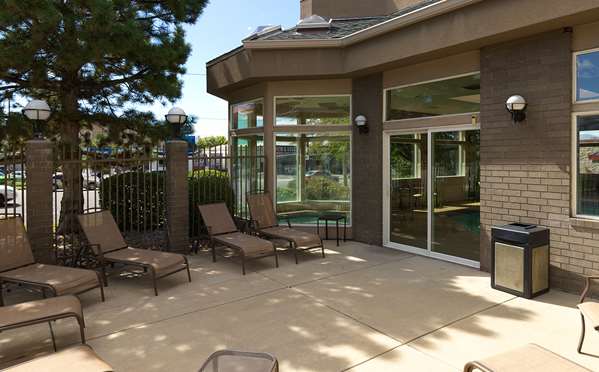  - Crystal Inn & Suites Downtown Salt Lake City - I-15 & I-80, Exits 306 & 307
