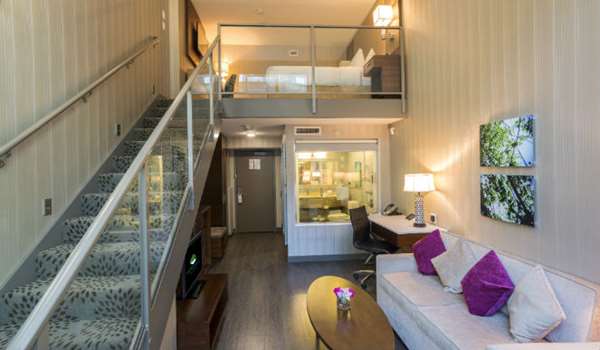 Suite - Hotel Blu Vancouver