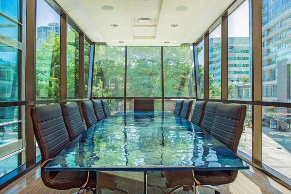  - Hotel Blu Vancouver