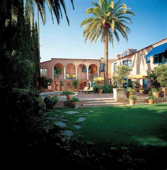 Exterior view - Arizona Inn Tucson