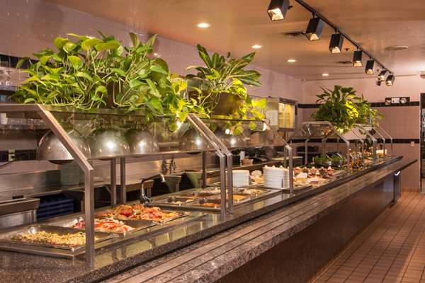 Restaurant - Canyon Plaza Resort Grand Canyon Village