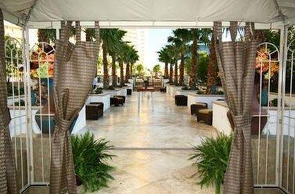  - Luxury Suites at the Signature Las Vegas