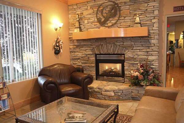  - Hilltop Inn Salmon Arm