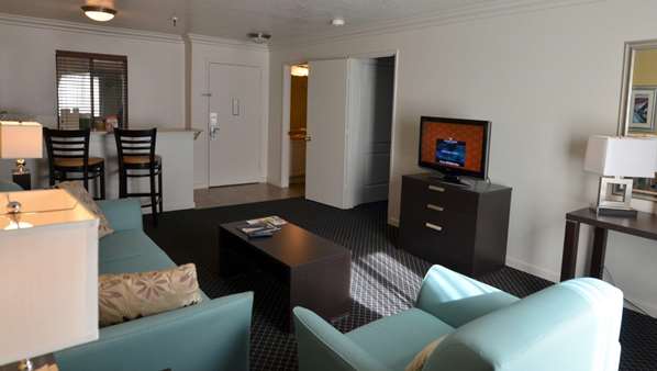  - Alexis Park Resort Las Vegas