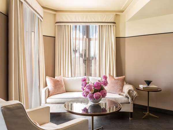  - Sunset Tower Hotel West Hollywood