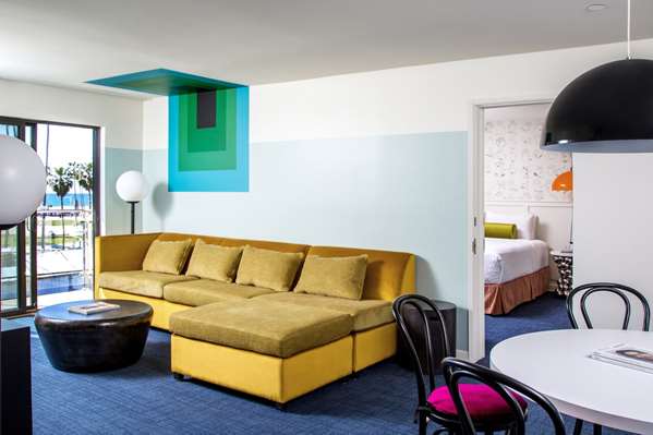 Suite - Hotel Erwin Venice Beach