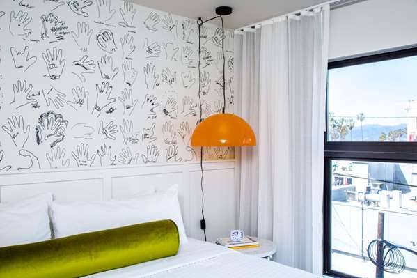  - Hotel Erwin Venice Beach