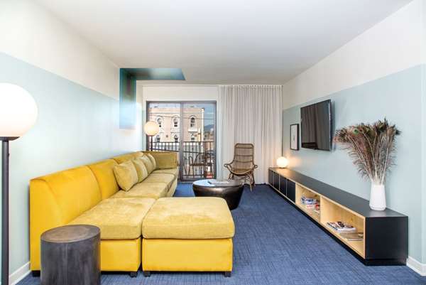  - Hotel Erwin Venice Beach