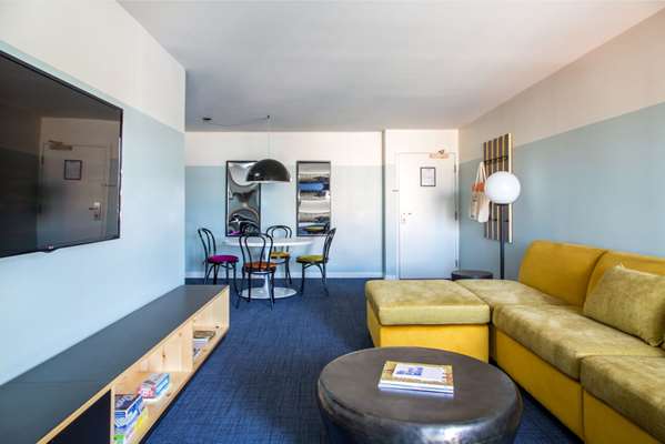  - Hotel Erwin Venice Beach