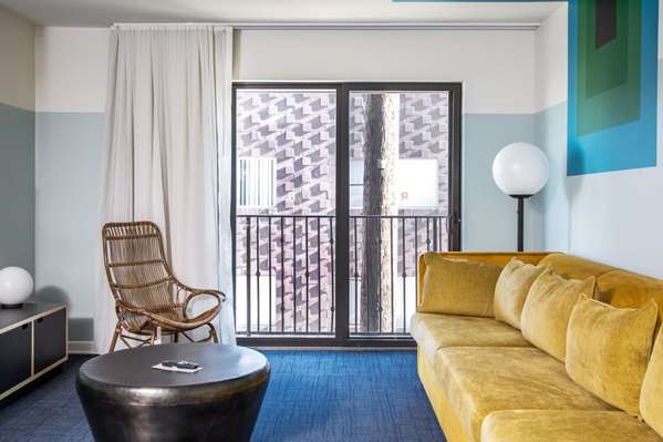  - Hotel Erwin Venice Beach