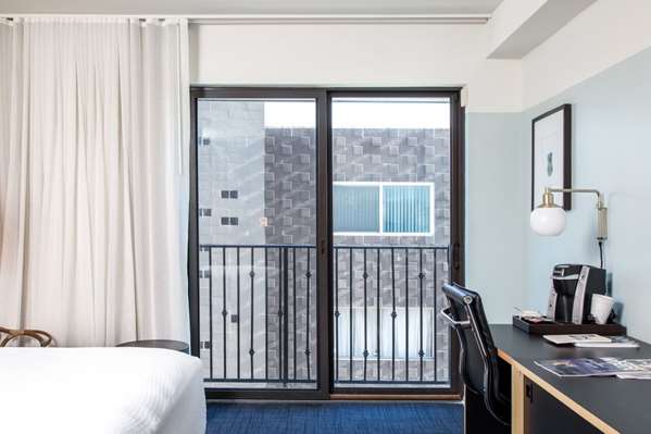  - Hotel Erwin Venice Beach