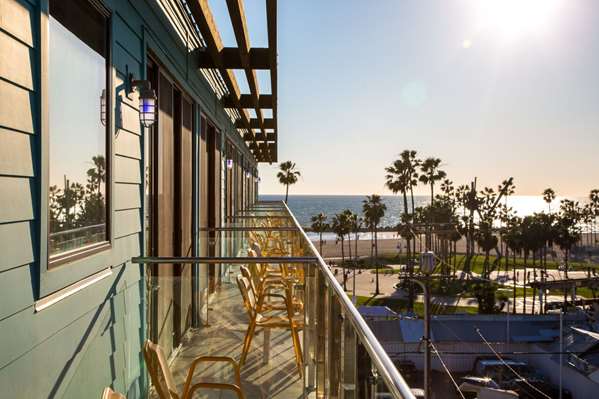  - Hotel Erwin Venice Beach