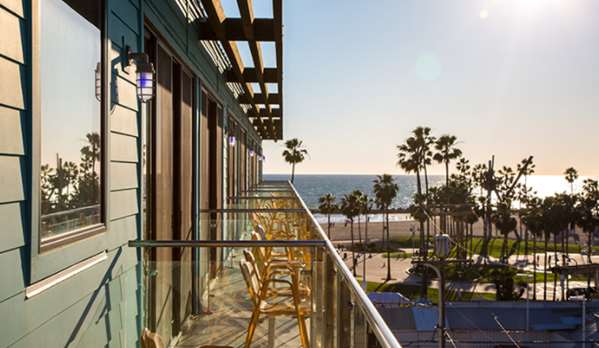  - Hotel Erwin Venice Beach