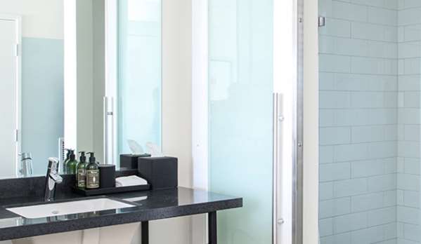  - Hotel Erwin Venice Beach