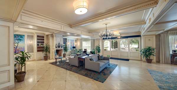  - Ayres Hotel Seal Beach